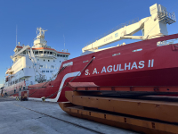 Arrival at Port of Cape Town.JPG